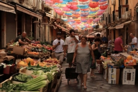 Sicilya’da Şehir ve Sofra: Çağrı Küçükel ile Palermo ve Catania’dan Gözlemler