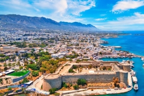 Girne'de Araç Kiralamanın Avantajları