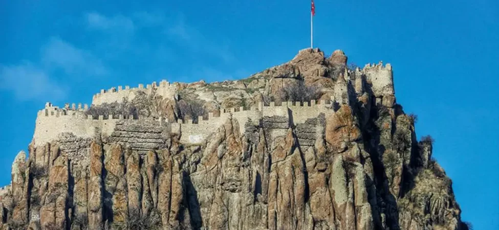 afyonkarahisar tarihi mekanları